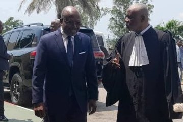 Suspension des réseaux sociaux&nbsp;: le juge se déclare incompétent, le camp Bilie-By-Nze maintient la pression judiciaire