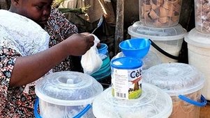 Libreville : la bataille des femmes commerçantes pour vendre dans les établissements scolaires