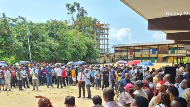 SOS Éducation&nbsp;: quand l’argent du taxi fait dérailler la sortie de crise