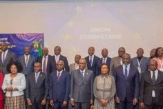 Gabon : un séminaire national pour réformer les institutions, un ministre sous pression