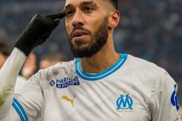 Ligue 1&nbsp;:  Pierre-Emerick Aubameyang en sauveur, l’Olympique de Marseille renverse l’Olympique Lyonnais (3-2)