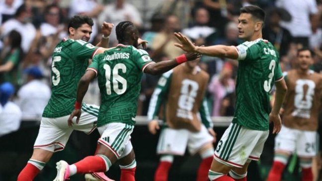 Mondial 2026&nbsp;: le Mexique lance sa Coupe du monde en patron face à l’Afrique du Sud (2-0)