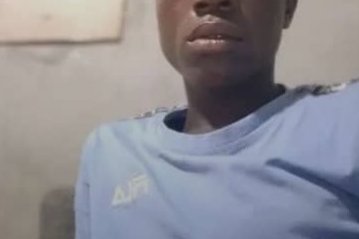 Bagarre entre amis : un jeune poignardé meurt à l’hôpital.