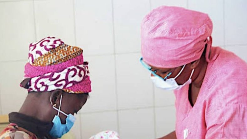 Mortalité maternelle au Gabon&nbsp;: des consultations aux urgences, le système de santé à l’épreuve des résultats