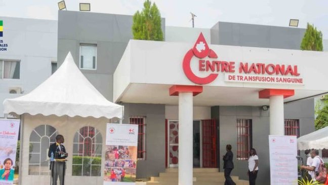 Caravane nationale de collecte de sang : un appel vital à la solidarité à travers le Gabon