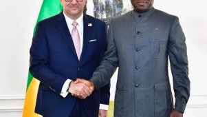 À New York, Oligui Nguema renforce les liens avec un proche de Donald Trump