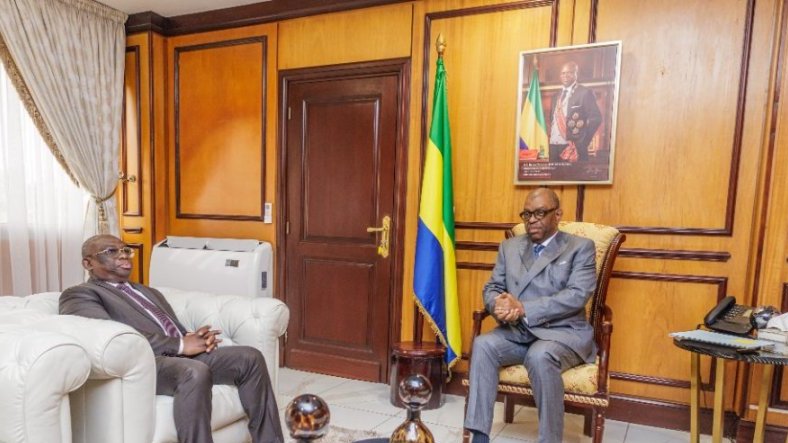 Vice-présidence de la République&nbsp;: L’ambassadeur de Côte d’Ivoire reçu en audience chez Barro Chambrier 