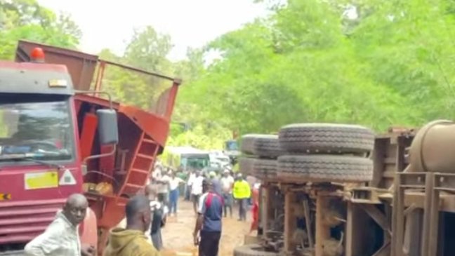 Accident sur l’axe Ndjolé-Bifoun : la route entièrement bloquée ce dimanche
