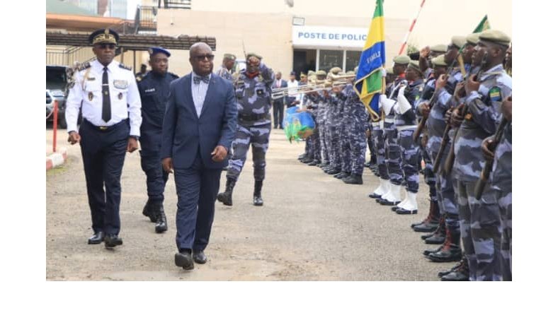 Sécurité-Police nationale&nbsp;: Adrien Nguéma Mba en visite dans les unités opérationnelles 