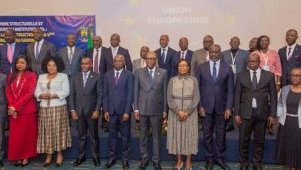 Gabon&nbsp;: un séminaire national pour  réformer les institutions, un ministre sous pression