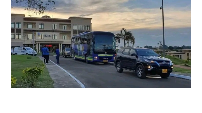 les Panthères plongées deux jours dans le noir et sans eau